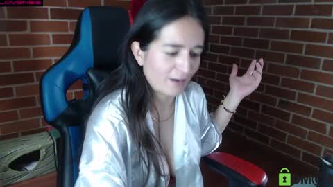 Leia online show from May 30, 8:28 pm