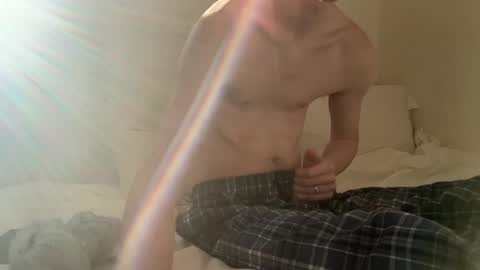 Peaches online show from February 21, 8:38 pm