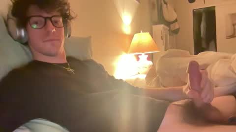 Peaches online show from November 21, 12:10 am