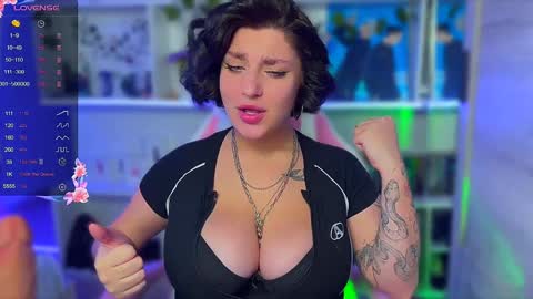 Lina online show from December 23, 11:39 pm