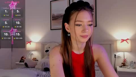 Princess Diana online show from November 17, 6:35 pm