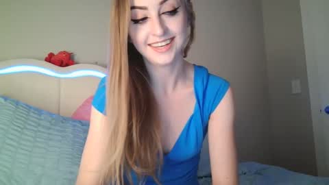 Snapshot of princess_peach_x chatting on November 3, 7:04 pm Tiffany online show from November 3, 7:04 pm