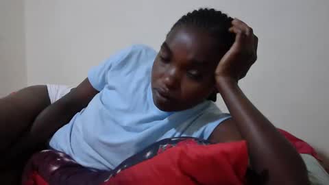 princess_scovia online show from March 12, 12:50 am