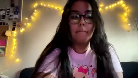 Snapshot of princess_selenaaa chatting on December 6, 12:45 am Princess Selena findomme online show from December 6, 12:45 am