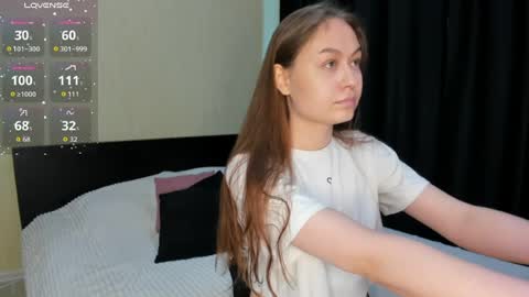 Snapshot of princess_sonya chatting on July 10, 8:50 am Sonya online show from July 10, 8:50 am
