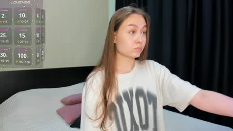 Snapshot of princess_sonya chatting on July 15, 10:09 am Sonya online show from July 15, 10:09 am