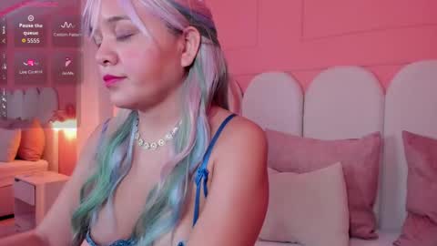 Paris  online show from September 12, 12:05 pm