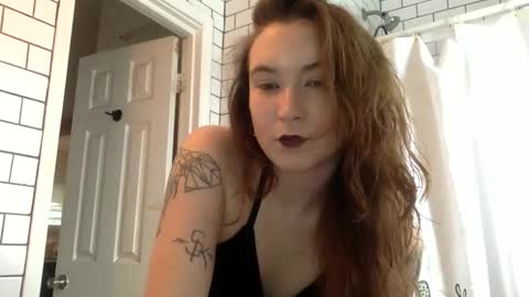 Annie Violet online show from April 25, 5:21 pm