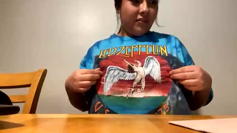 Snapshot of princessbr4t_44 chatting on February 18, 5:20 am princessbr4t_44 online show from February 18, 5:20 am