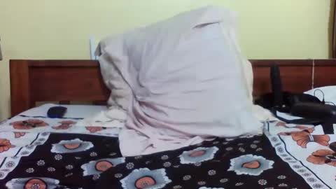 Snapshot of princessmiles2 chatting on February 10, 4:55 pm phelly online show from February 10, 4:55 pm