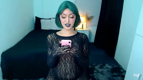 Love online show from March 10, 9:10 am