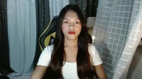 princessrynn online show from November 13, 8:57 am