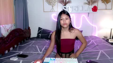 Snapshot of princessrynn chatting on April 17, 11:35 am princessrynn online show from April 17, 11:35 am