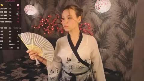 Snapshot of princessshina chatting on April 25, 3:09 pm Hina online show from April 25, 3:09 pm