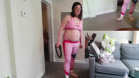 PuppyAshley online show from March 13, 4:24 pm