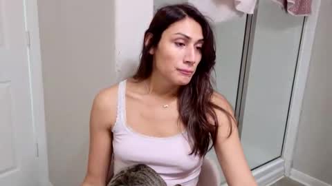 Snapshot of prinxessally chatting on November 23, 3:45 pm Prinxessally online show from November 23, 3:45 pm