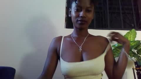 Snapshot of prisca66 chatting on April 10, 3:12 am prisca66 online show from April 10, 3:12 am