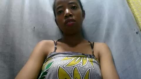 prisca880319 online show from May 8, 2:50 am