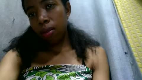 prisca880319 online show from May 9, 4:28 am