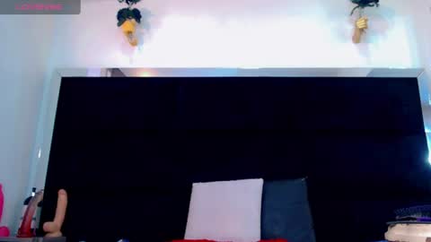 priscilarainbow online show from July 1, 7:24 pm
