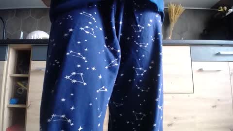 Snapshot of private_space chatting on February 8, 9:23 am Space online show from February 8, 9:23 am