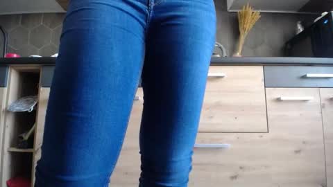 Snapshot of private_space chatting on February 22, 10:36 am Space online show from February 22, 10:36 am