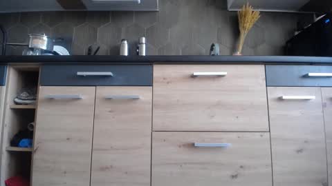 Snapshot of private_space chatting on March 3, 7:47 am Space online show from March 3, 7:47 am