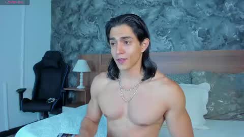 Snapshot of privilegewc chatting on June 19, 1:10 am privilegewc online show from June 19, 1:10 am