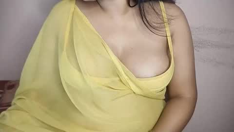 priyu_ online show from November 16, 10:21 am