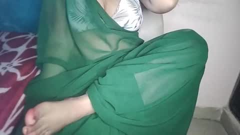 priyu_ online show from January 9, 2:20 pm