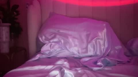 Snapshot of prncesspuss chatting on October 9, 4:43 am prncesspuss online show from October 9, 4:43 am