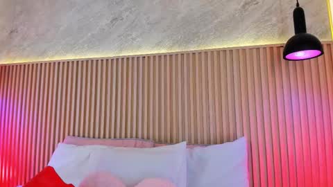 Profana Red online show from March 13, 2:01 pm