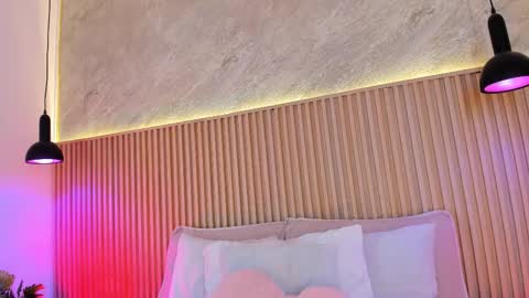 Profana Red online show from March 27, 2:17 pm