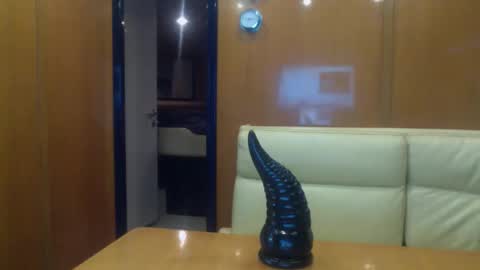 LG online show from April 18, 4:16 am