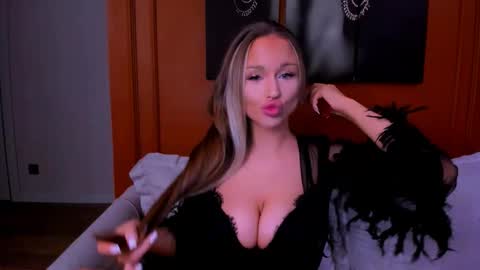 Barbara online show from March 2, 9:42 am