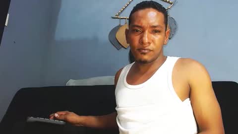 Grande y Gruesa online show from April 9, 6:19 am