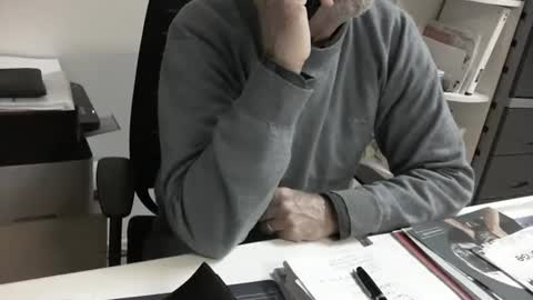 mature hairy guy online show from April 8, 4:18 pm