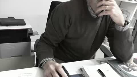 Snapshot of proplan chatting on April 22, 4:08 pm mature hairy guy online show from April 22, 4:08 pm