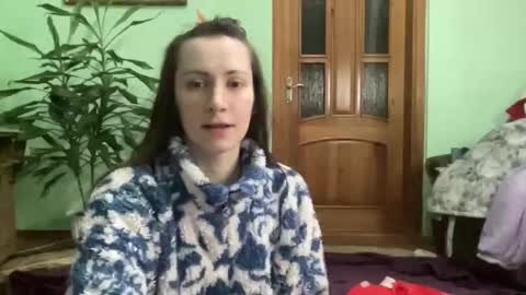 Snapshot of proud_sweet_21 chatting on February 9, 11:31 pm proud sweet 21 online show from February 9, 11:31 pm