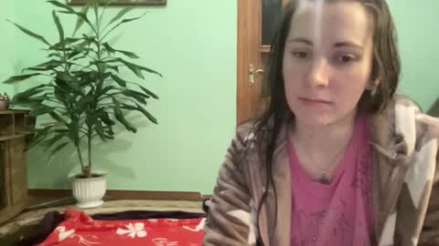 Snapshot of proud_sweet_21 chatting on February 25, 12:42 am proud sweet 21 online show from February 25, 12:42 am