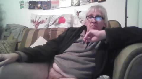 proudwelshman online show from January 5, 11:01 pm