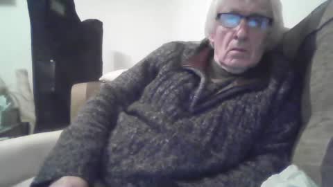 proudwelshman online show from January 19, 10:28 pm