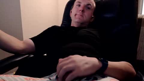 Snapshot of proutlesex chatting on December 16, 9:41 pm DesertRat online show from December 16, 9:41 pm