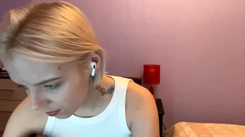 Scarlet online show from January 10, 9:22 am