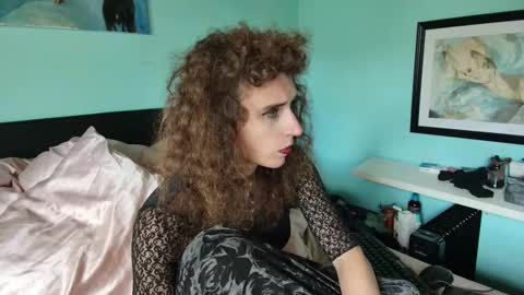 Snapshot of prxscillia_tx chatting on September 9, 1:21 pm prxscillia_tx online show from September 9, 1:21 pm