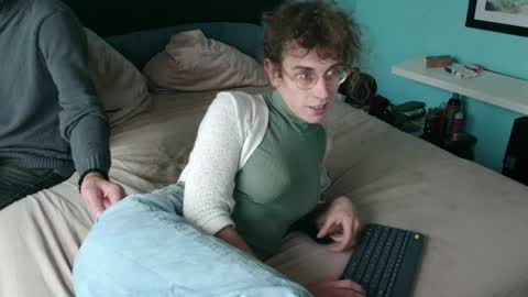 prxscillia_tx online show from November 11, 1:55 pm