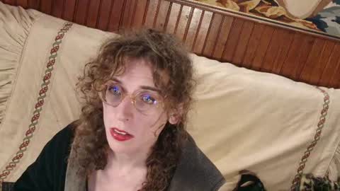 Snapshot of prxscillia_tx chatting on June 11, 7:34 pm prxscillia_tx online show from June 11, 7:34 pm