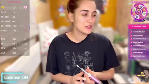 Queen of Pain online show from February 26, 9:05 pm