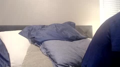 Snapshot of psilocipher chatting on February 21, 3:40 am Sk8wave online show from February 21, 3:40 am