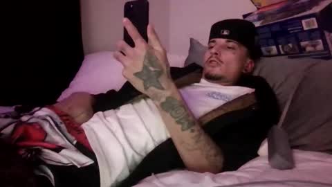 Snapshot of psycho1331 chatting on February 24, 11:41 am psycho1331 online show from February 24, 11:41 am